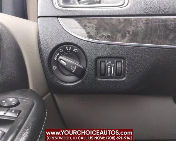 2015 Chrysler Town & Country Touring