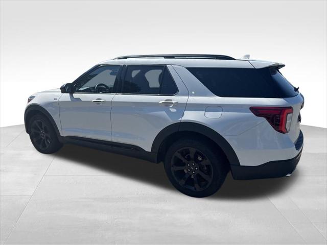 2024 Ford Explorer ST-Line