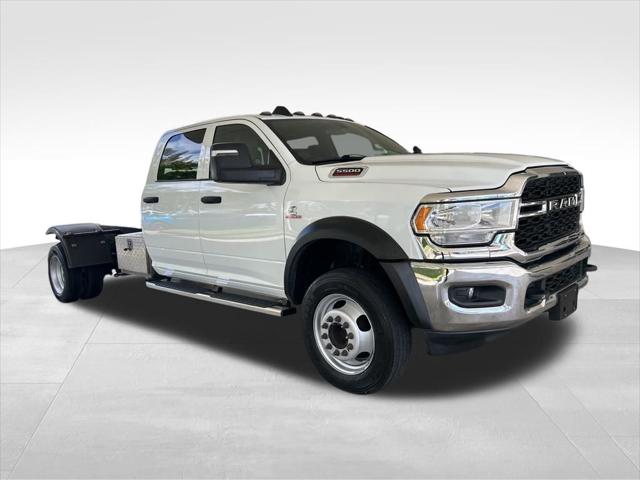 2024 RAM 5500 Chassis Tradesman/SLT/Laramie/Limited