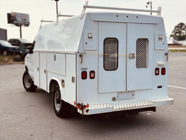 2012 Ford E-350 Cutaway Base