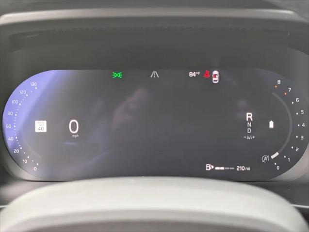 2026 Volvo XC40 Ultra, B5 AWD Gas (mild hybrid), Dark