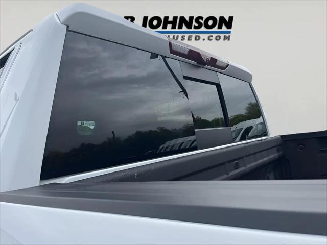 2021 Chevrolet Silverado 1500 4WD Crew Cab Short Bed LTZ