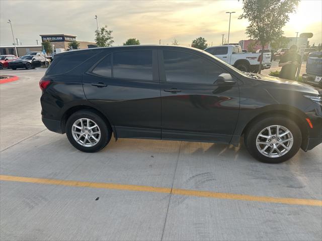2022 Chevrolet Equinox FWD LS