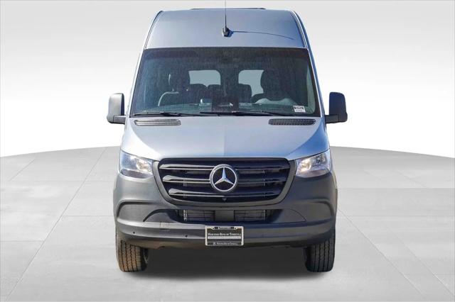 2025 Mercedes-Benz Sprinter 2500 Standard Roof 4-Cyl Diesel HO Select