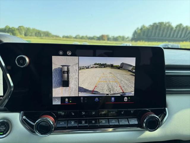 2023 GMC Canyon 4WD Crew Cab Short Box AT4X