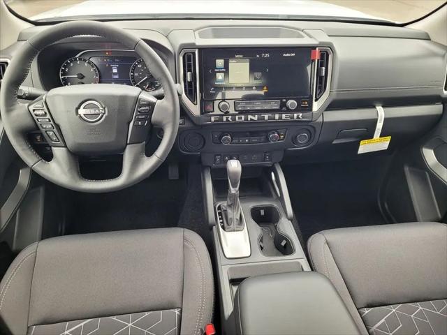 2026 Nissan Frontier Crew Cab Long Bed SV 4x2