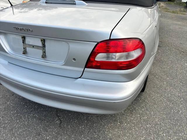 2004 Volvo C70 2.3L Turbo