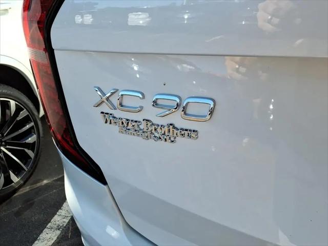 2026 Volvo XC90 Ultra Dark Theme, B6 AWD Gas (mild hybrid), Gasoline, 7 Seats