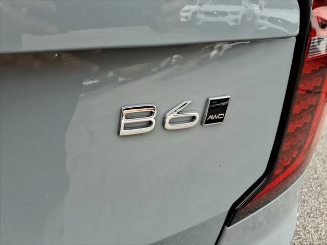 2026 Volvo XC90 Ultra Dark Theme, B6 AWD Gas (mild hybrid), Gasoline, 7 Seats