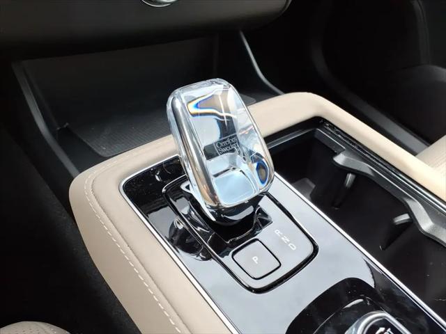 2026 Volvo XC90 Ultra Dark Theme, B6 AWD Gas (mild hybrid), Gasoline, 7 Seats