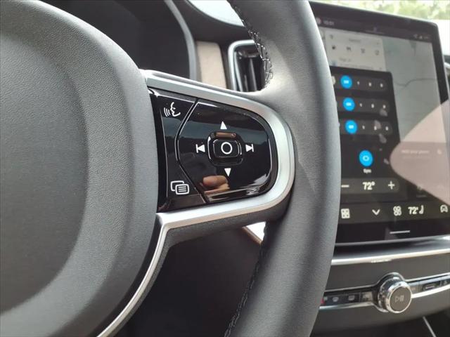 2026 Volvo XC90 Ultra Dark Theme, B6 AWD Gas (mild hybrid), Gasoline, 7 Seats