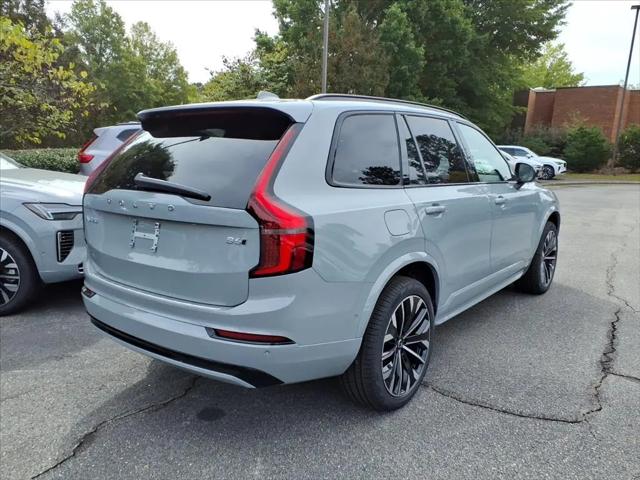 2026 Volvo XC90 Ultra Dark Theme, B6 AWD Gas (mild hybrid), Gasoline, 7 Seats