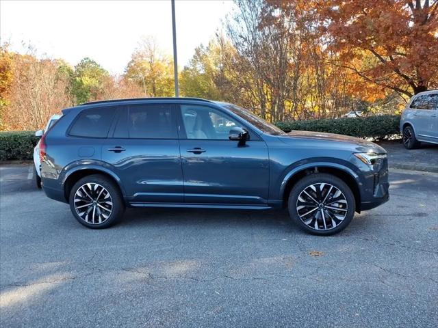 2026 Volvo XC90 Ultra Dark Theme, B6 AWD Gas (mild hybrid), Gasoline, 7 Seats