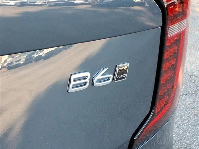 2026 Volvo XC90 Ultra Dark Theme, B6 AWD Gas (mild hybrid), Gasoline, 7 Seats