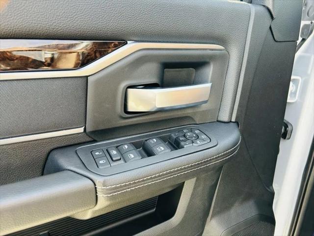 2025 Ram 3500 Big Horn Crew Cab 4x4 64 Box