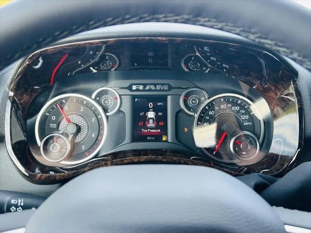 2025 Ram 3500 Big Horn Crew Cab 4x4 64 Box