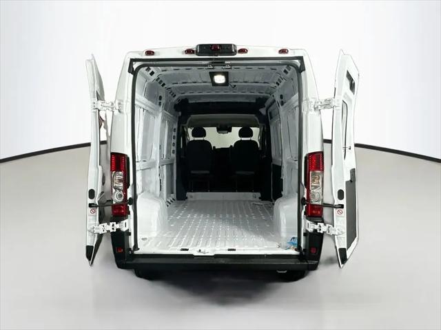 2026 Ram ProMaster 2500 Cargo Van Tradesman High Roof 136" WB w/Pass Seat