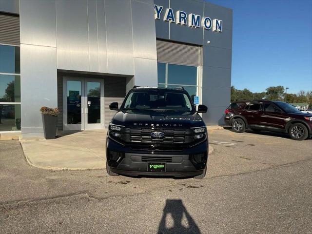 2025 Ford Expedition Active MAX