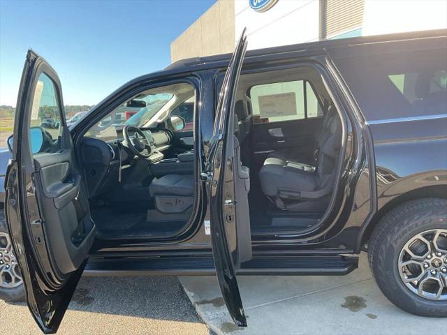 2025 Ford Expedition Active MAX