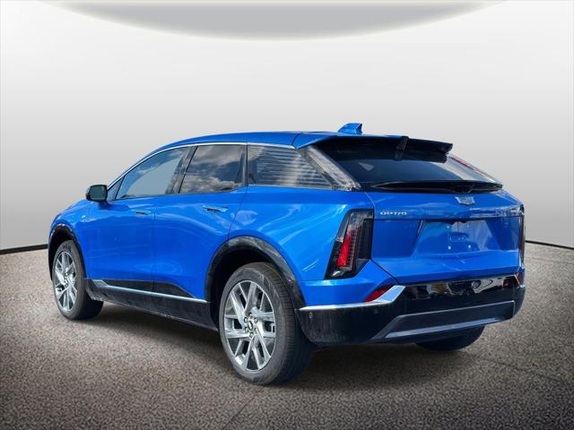 2025 Cadillac iQ Luxury 1 AWD