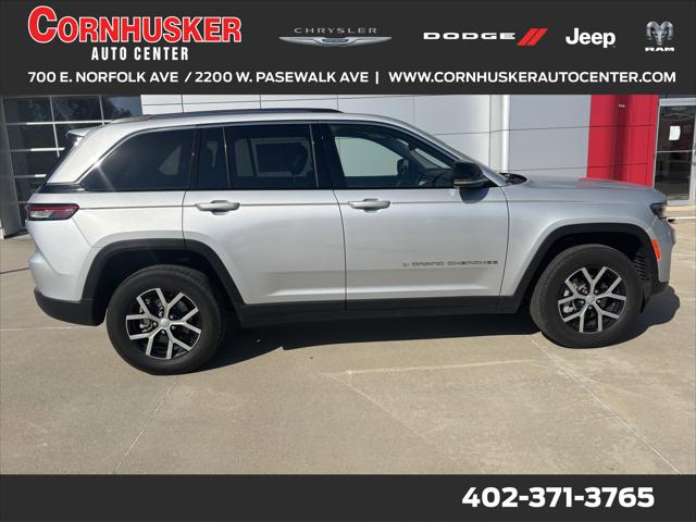 2023 Jeep Grand Cherokee Limited 4x4 2023 Jeep Grand Cherokee Limited 4x4