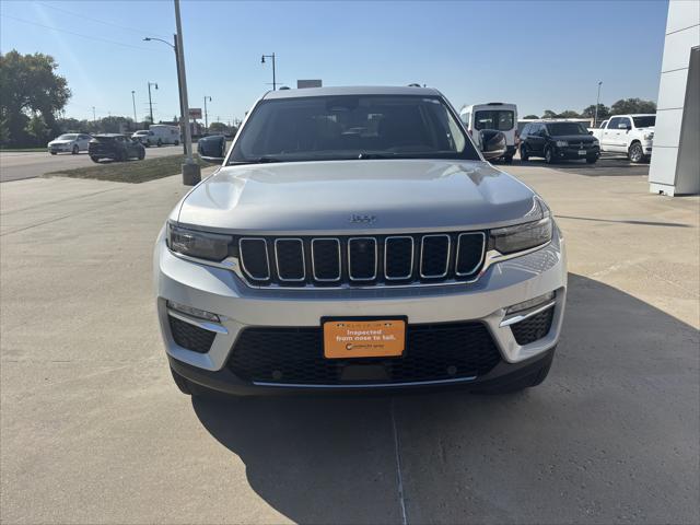 2023 Jeep Grand Cherokee Limited 4x4 2023 Jeep Grand Cherokee Limited 4x4