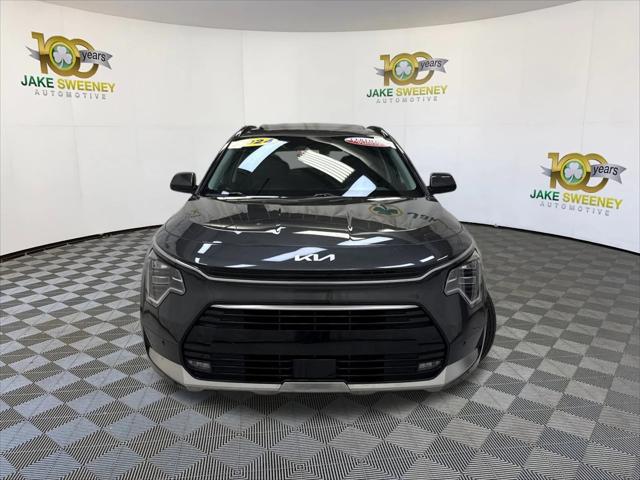 2024 Kia Niro Plug-In Hybrid SX Touring 2024 Kia Niro Plug-In Hybrid SX Touring