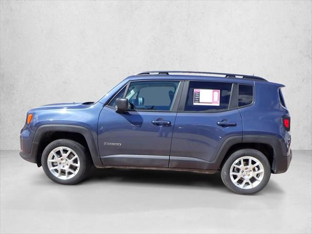 2022 Jeep Renegade Latitude 4x4 2022 Jeep Renegade Latitude 4x4