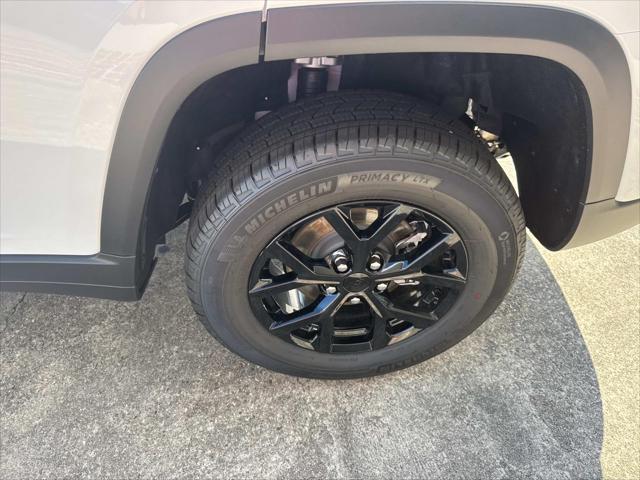 2025 Jeep Grand Cherokee GRAND CHEROKEE ALTITUDE 4X2