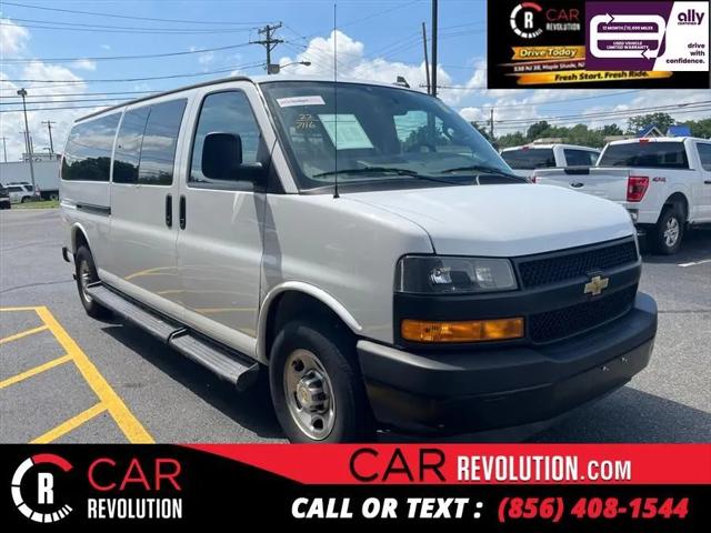 2022 Chevrolet Express Passenger RWD 3500 Extended Wheelbase LS for sale in Maple Shade, NJ