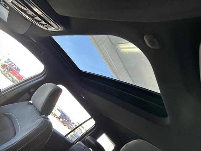2025 Jeep Grand Cherokee L Laredo X 4x4