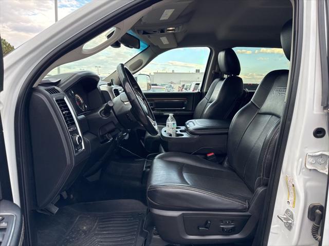 2018 RAM 2500 Laramie Crew Cab 4x4 64 Box 2018 RAM 2500 Laramie Crew Cab 4x4 64 Box