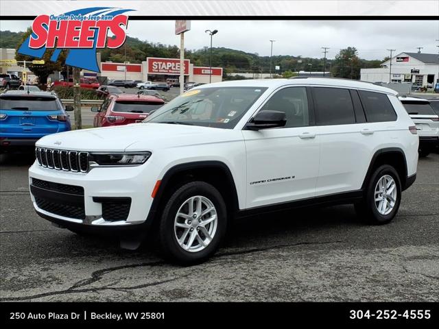 2022 Jeep Grand Cherokee L Laredo 4x4