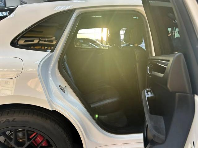 2017 Porsche Macan GTS