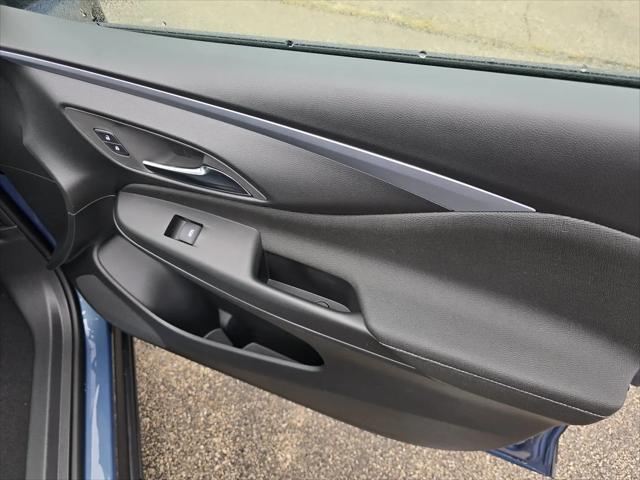 2026 Buick NV Preferred FWD