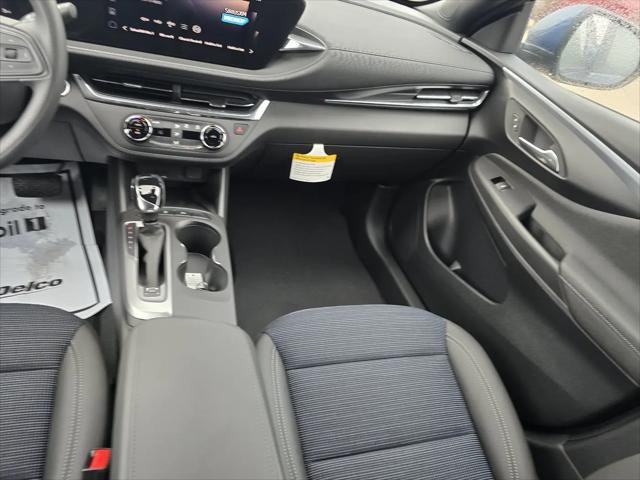 2026 Buick NV Preferred FWD