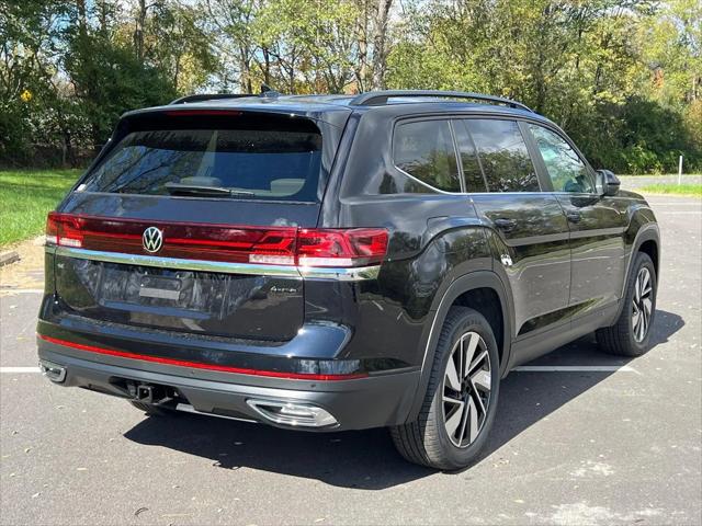 2026 Volkswagen Atlas SE with Technology