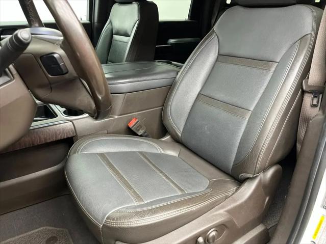 2023 GMC Sierra 3500HD 4WD Crew Cab Long Bed Denali