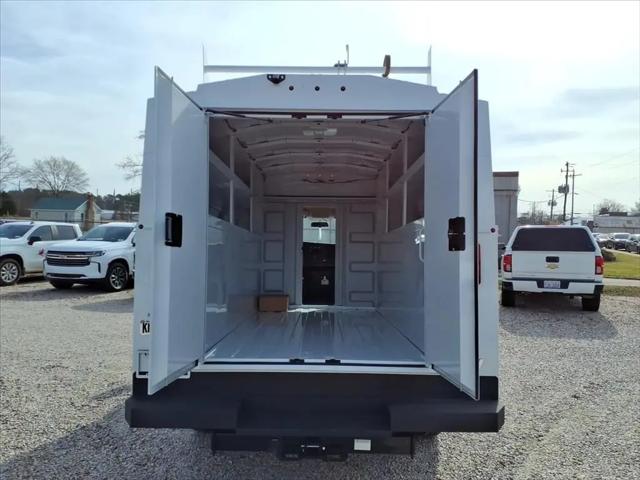 2025 Chevrolet Express Cutaway Work Van