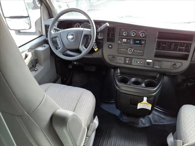 2025 Chevrolet Express Cutaway Work Van