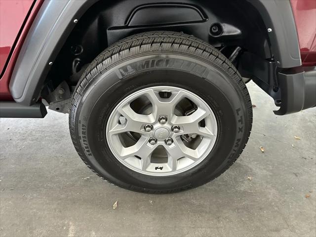 2021 Jeep Wrangler Islander 4x4