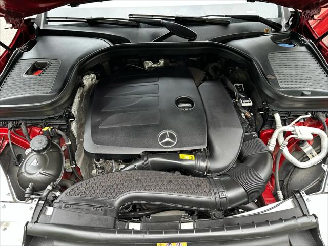 2022 Mercedes-Benz GLC SUV