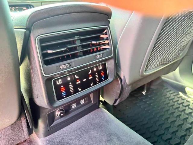 2020 Audi Q8 Premium Plus 55 TFSI quattro Tiptronic