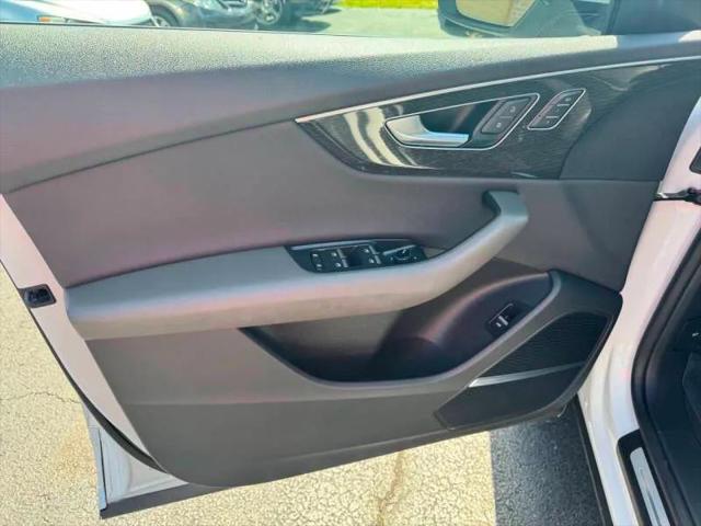 2020 Audi Q8 Premium Plus 55 TFSI quattro Tiptronic