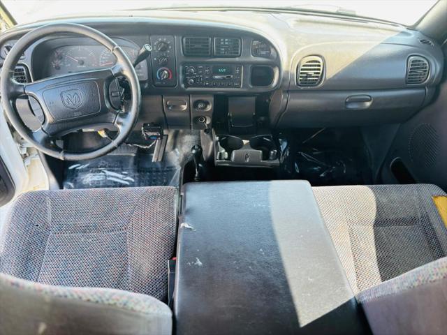2002 Dodge Ram 2500 Base