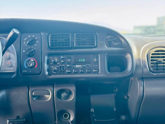 2002 Dodge Ram 2500 Base