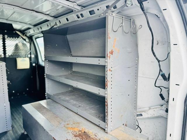 2006 Chevrolet Express Work Van