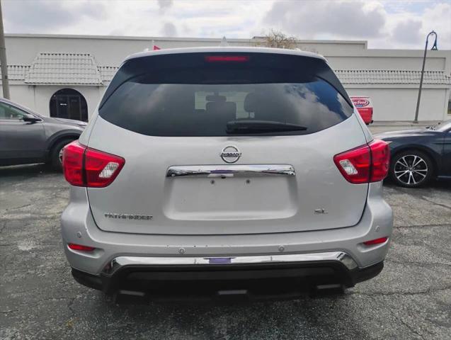 2020 Nissan Pathfinder SL 2WD