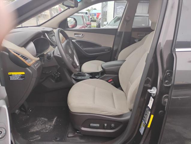 2016 Hyundai Santa Fe SE