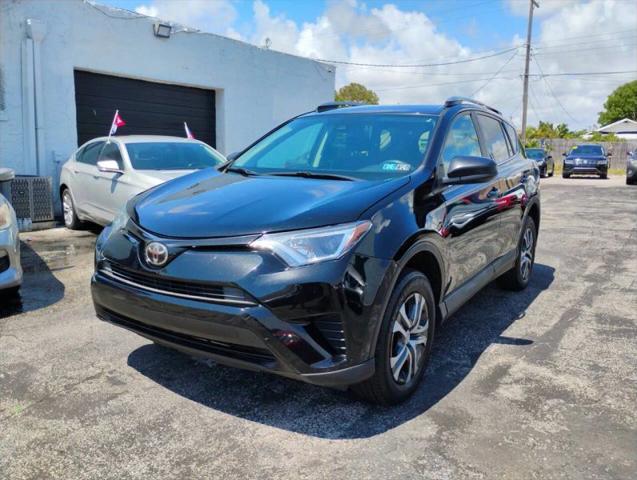 2017 Toyota RAV4 LE